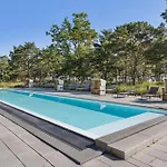 Amber *