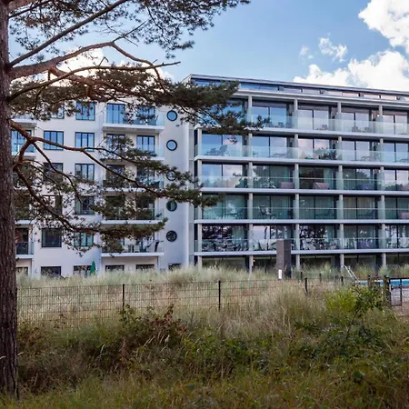 Amber Apartman *